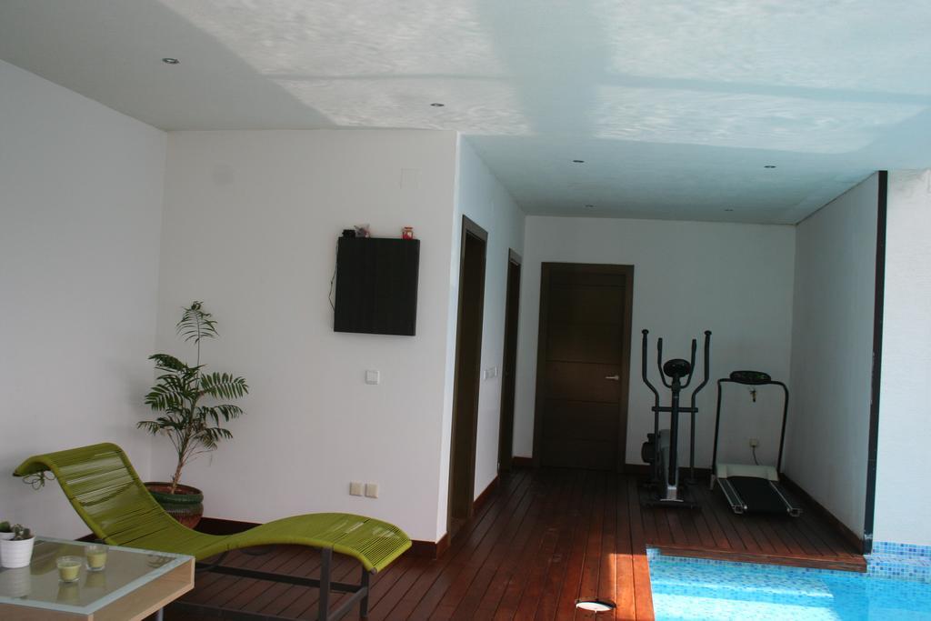 Villa Casa Ceca De La Playa Y Barcelona, Con Piscina Climatizada Y Jacuzzi Vallromanes Camera foto